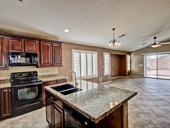 4th image of 35438 N Shorthorn Trl
