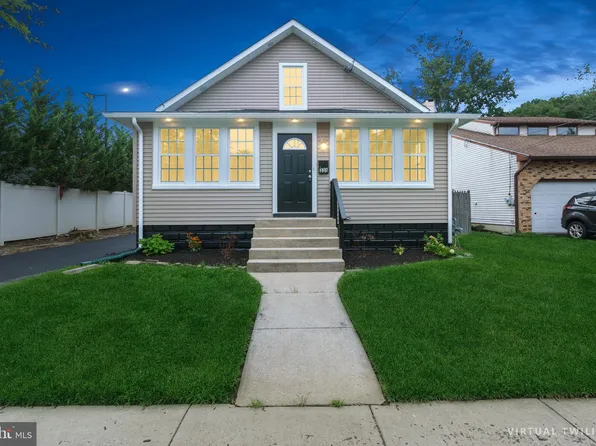 338 Jefferson Ave, Magnolia, NJ 08049