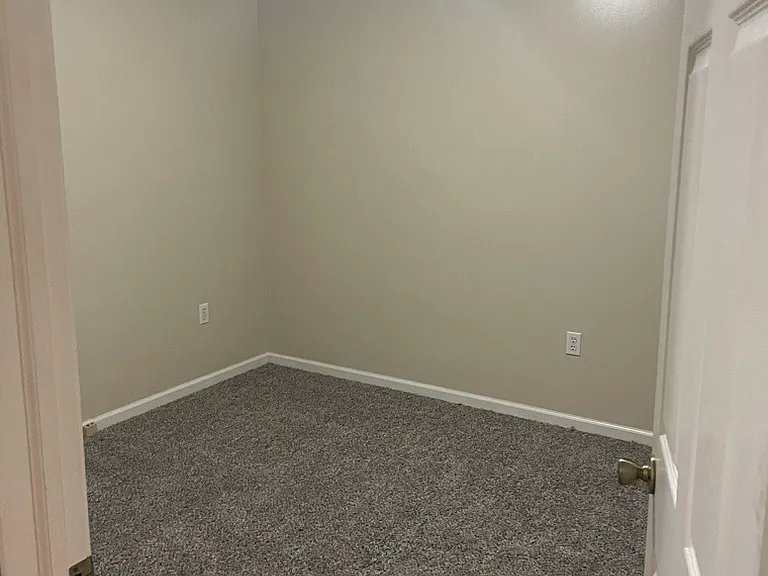 12 Amy Ave #A — Photo 3