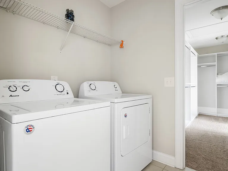 4101 Hartland St — Photo 29