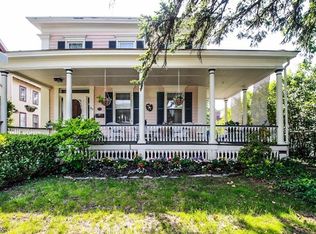 35 Spring St, Flemington, NJ 08822