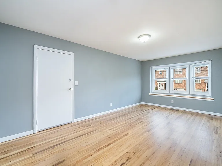 9 Exeter Rd #1 — Photo 1