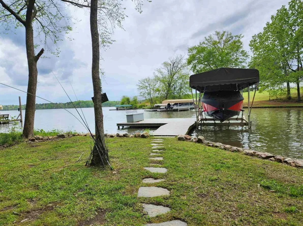 1351 Oconee Heights Dr #25, Greensboro, GA 30642