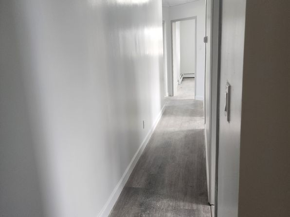 78 Briggs Ave #2b & 3a