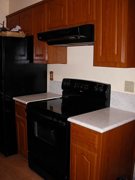 1 bed, 610 sqft, $1,990 — Photo 2