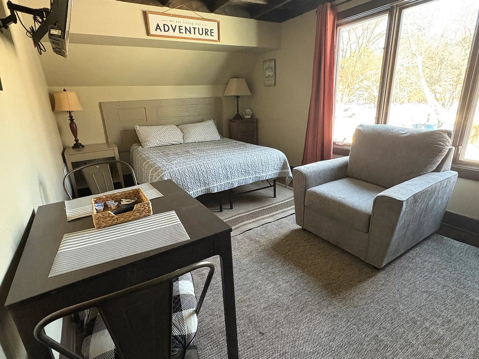 1 bed, 500 sqft, $1,300 — Photo 1