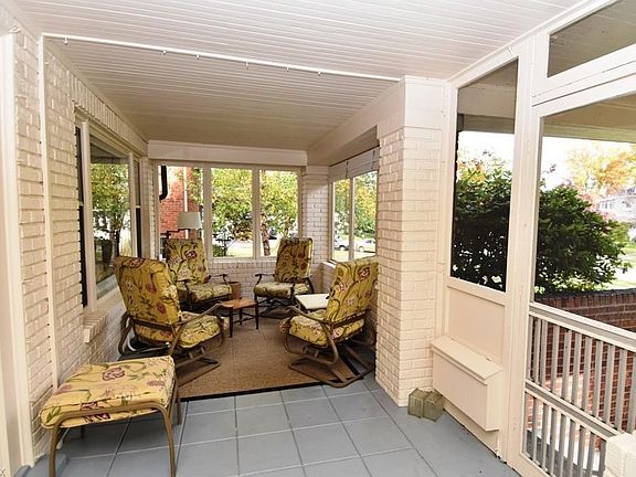 5th image of 1056 Forest Cliff Dr