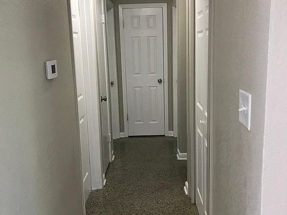 4th image of 712 Larry Dr