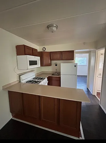 2560 Harrison Ave #17 Photo 1 2560 Harrison Ave #17 Photo 1