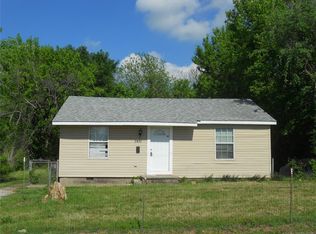 2451 N Columbia Pl, Tulsa, OK 74110