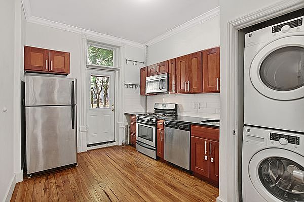 1st image of 157 Garfield Pl #1