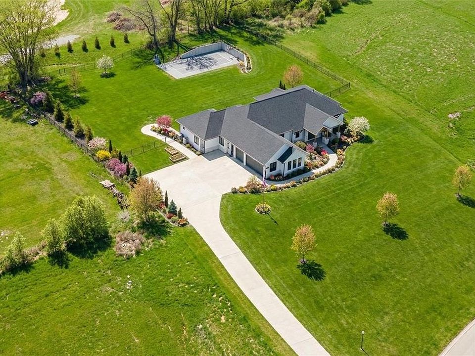 1st image of 7270 NW Fawn Ave