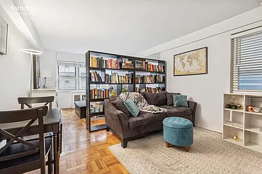 321 East 45th Street