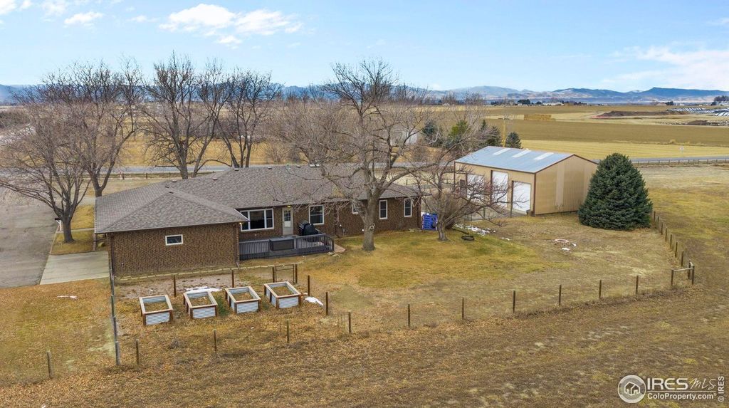 5215 E County Road 16
