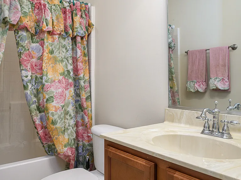 203 Christi Ln — Photo 22