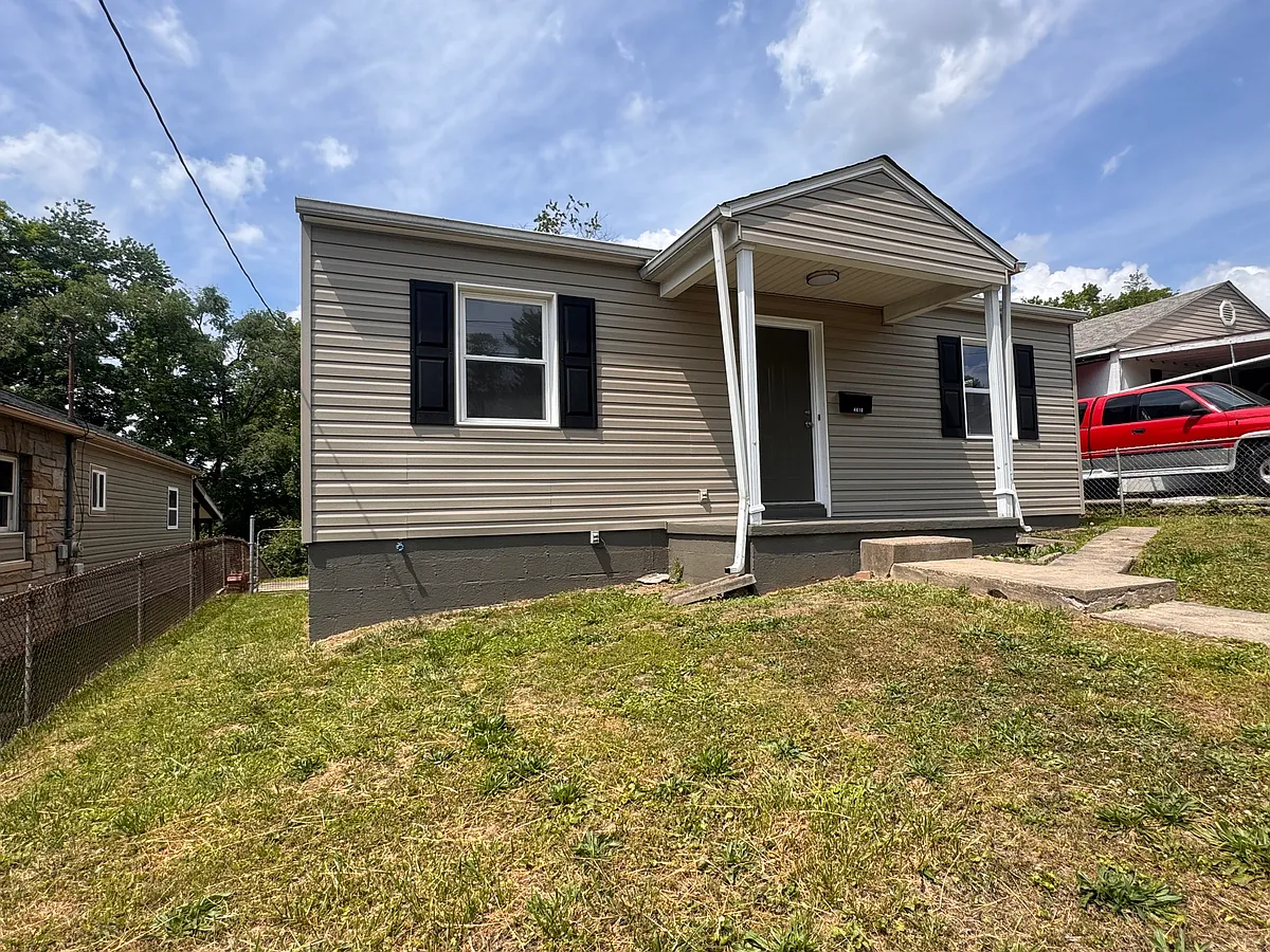 Building Photo - 4618 Young St