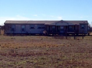 698 E County Road 341, Angleton, TX 77515