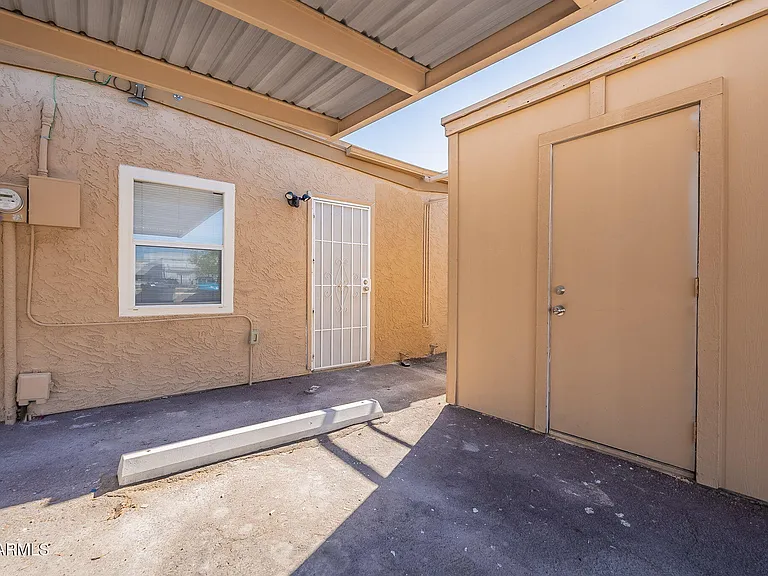 1331 E Pierson St — Photo 29