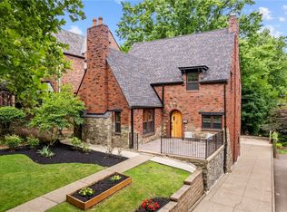 1240 Bellerock St, Pittsburgh, PA 15217