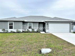 904 NE 9th Ter, Cape Coral, FL 33909