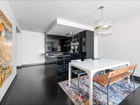 44 East 12th Street image 3 of 15