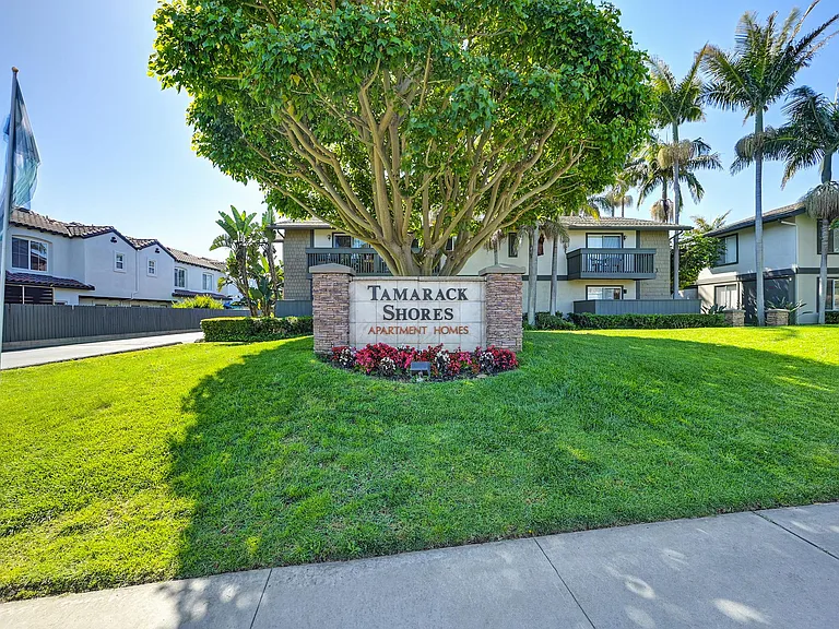 Elan Tamarack Shores — Photo 3