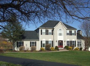 1 Towpath Trl, Washington, NJ 07882