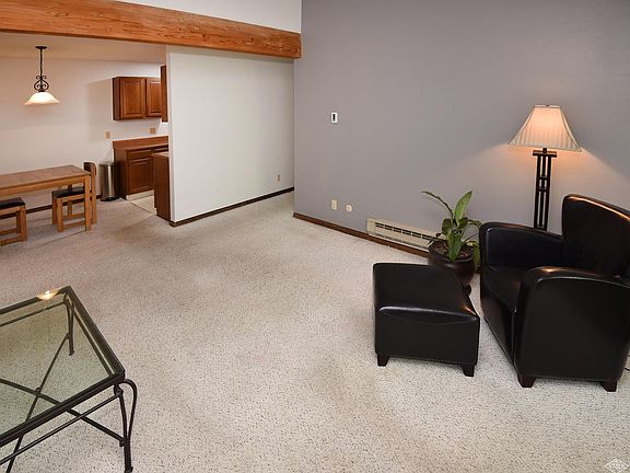 5th image of 1061 W Beaver Creek Blvd Suite F302