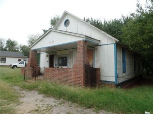 1305 E Perkins Ave, Guthrie, OK 73044