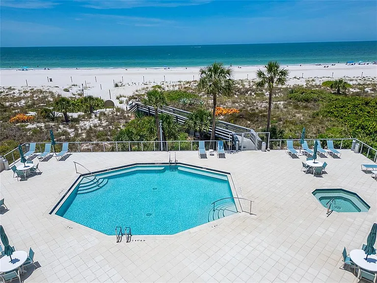 4450 Gulf Blvd #113 — Photo 7