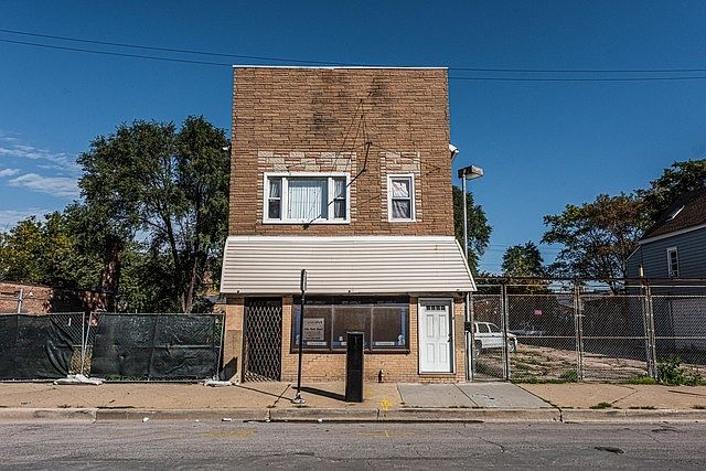 1st image of 3428 W North Ave