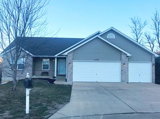 6401 Glenstone Dr, Imperial, MO 63052