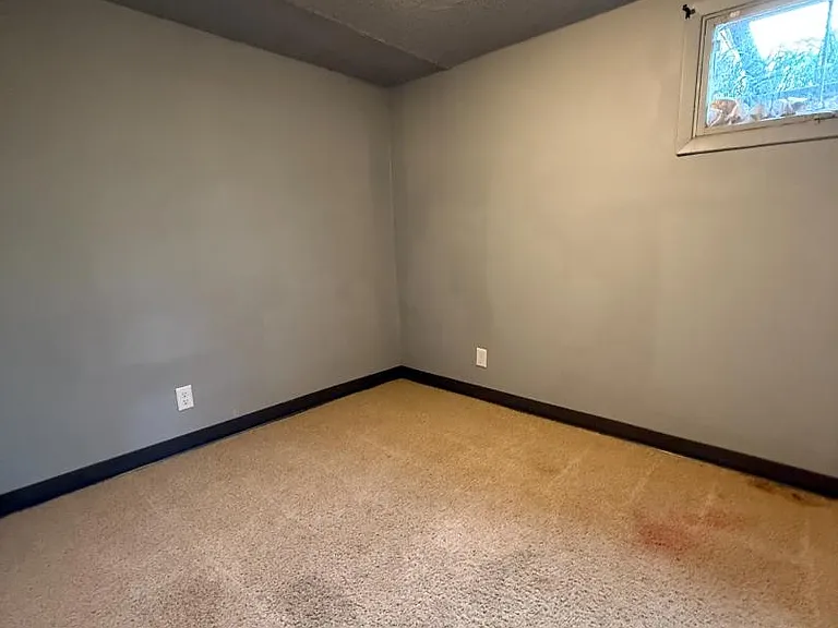 Unit Photo