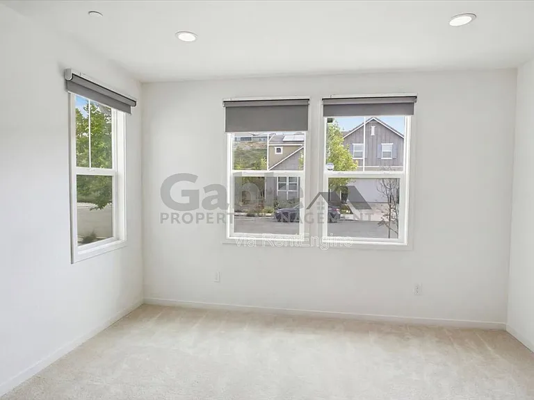 17952 Spire Ct — Photo 13