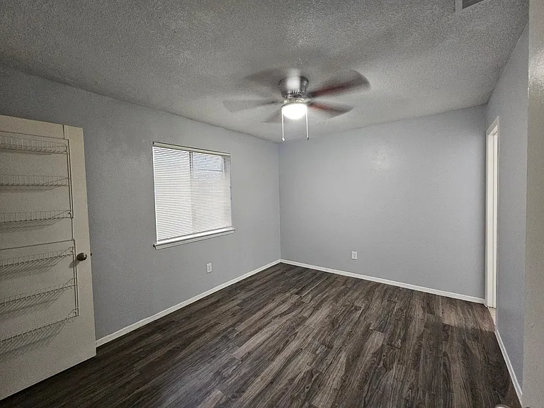 15139 Marsha Dr — Photo 15