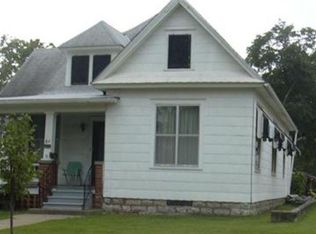 3 W Shawnee St, Paola, KS 66071