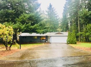 16500 S Pam Dr, Oregon City, OR 97045