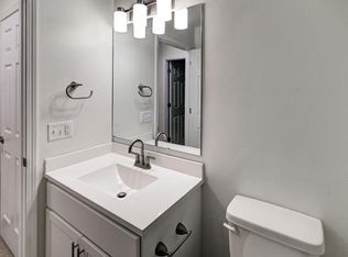 6918 Chester Dr, Madison, WI 53719