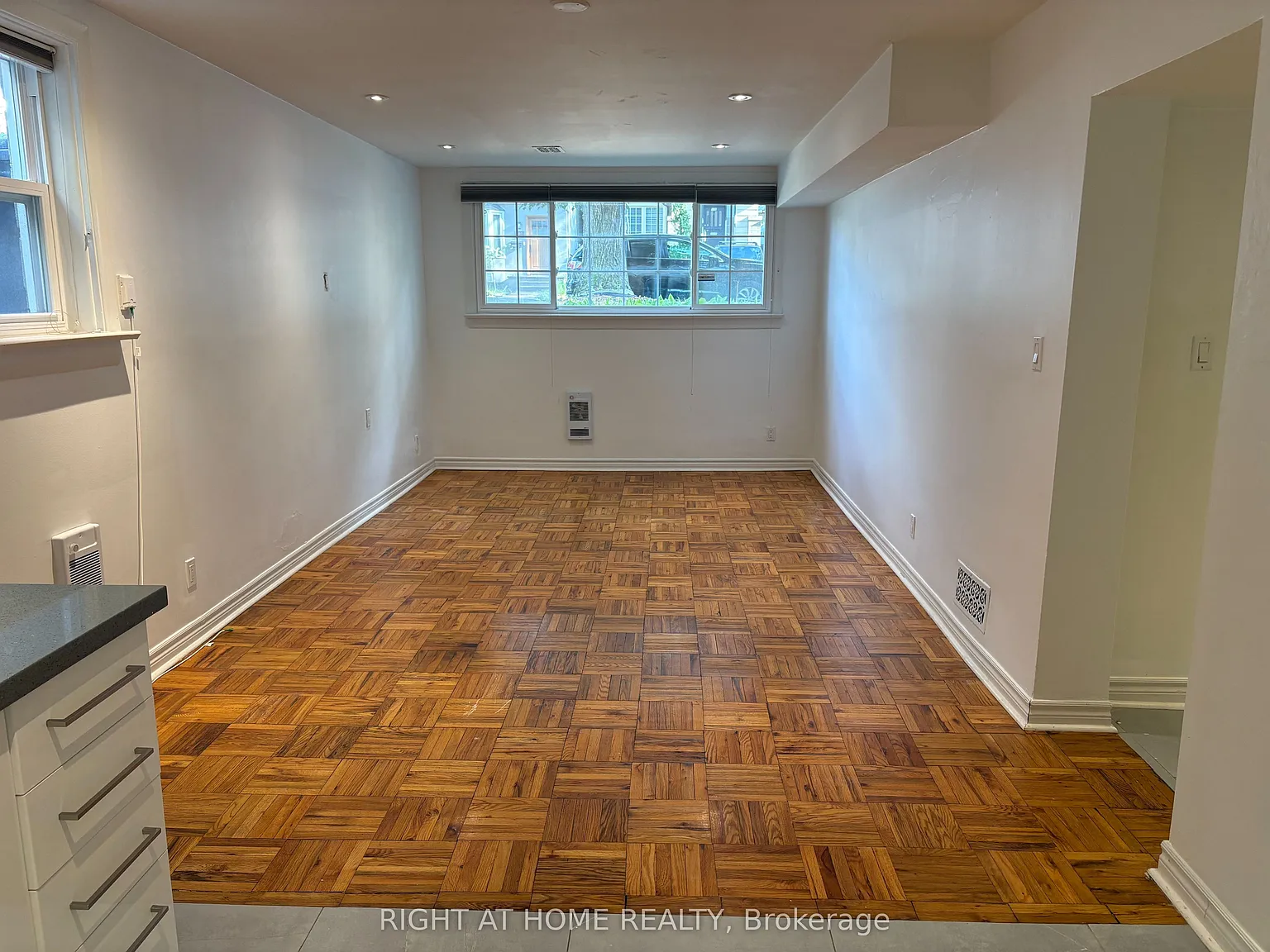 1 bed, $1,895 — Photo 4