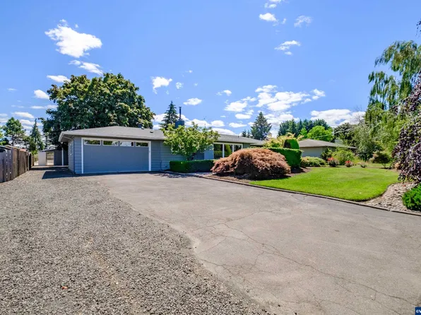 2161 E Ellendale Ave, Dallas, OR 97338