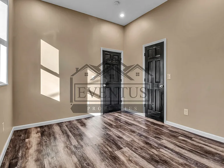 13 Eley Pl #1 — Photo 7