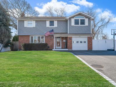 46 Pine Boulevard, Patchogue, NY, 11772