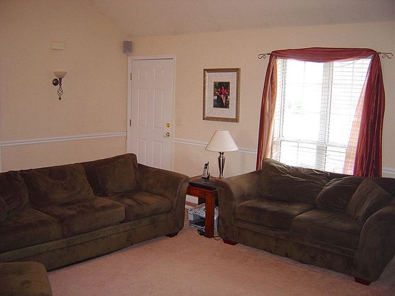 2nd image of 404 Ashley Dr