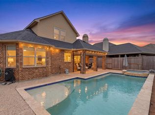 618 Kirkham Ln, League City, TX 77573