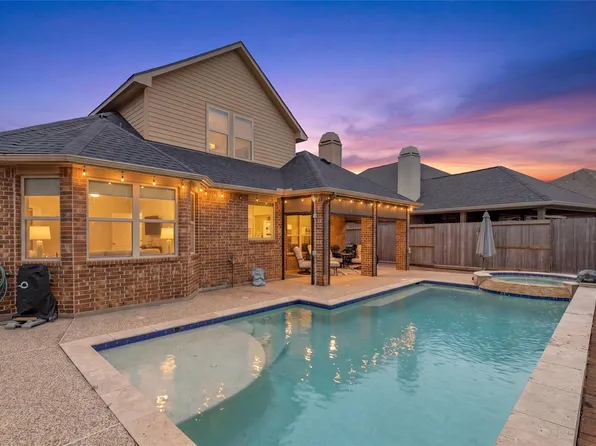 618 Kirkham Ln, League City, TX 77573