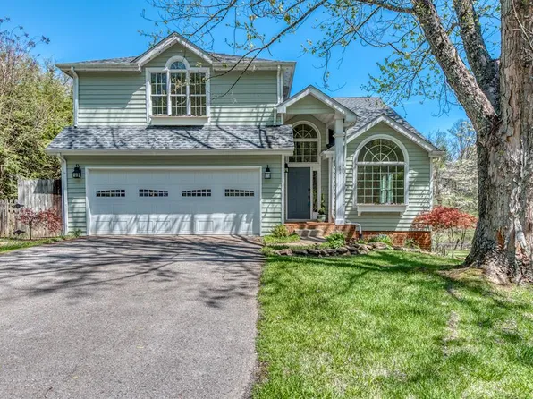 303 N Church St, Abingdon, VA 24210