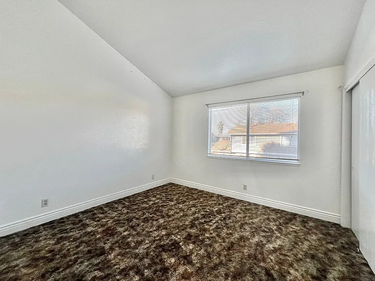 805 South St #9 — Photo 11