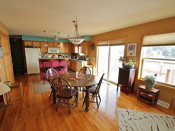 5th image of 805 Casey Dr