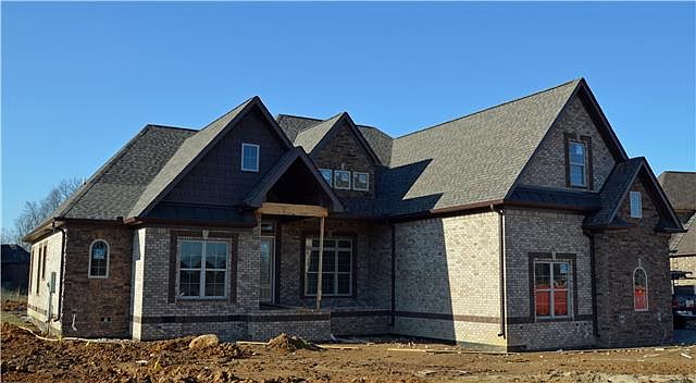 2nd image of 47 Laycrest Dr #47