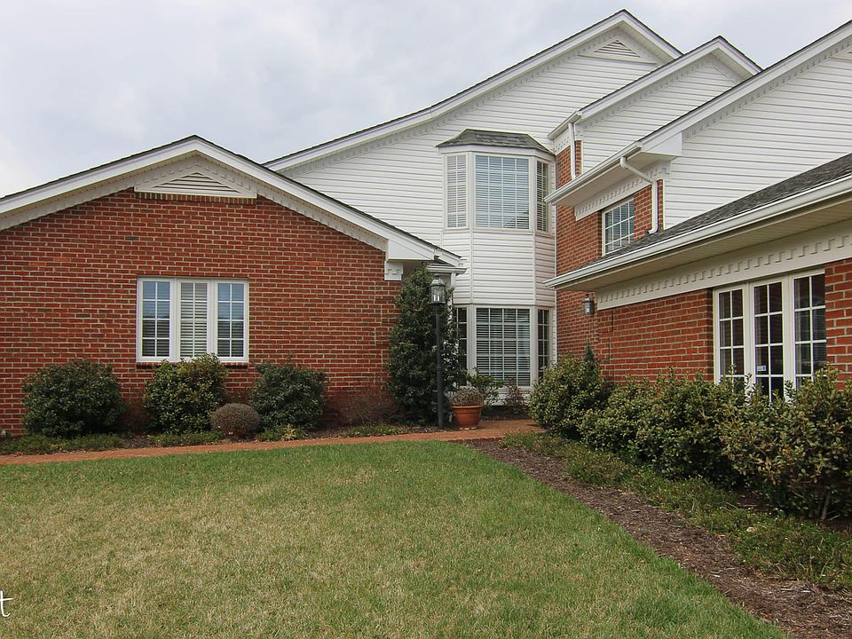 1st image of 3345 Kingsbury Cir